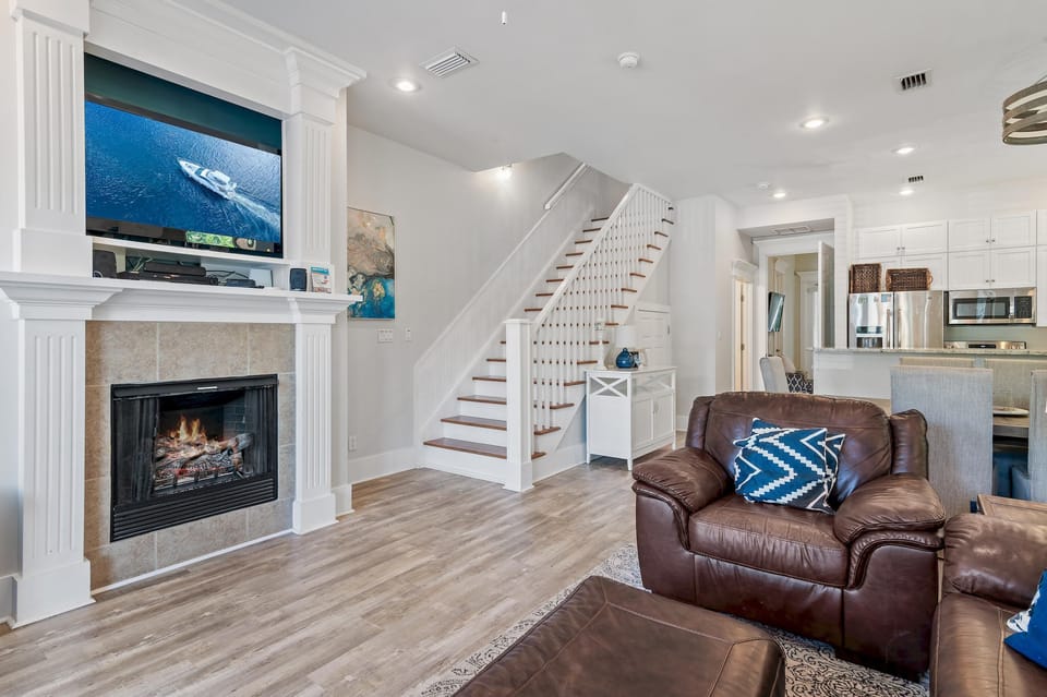 House, Multiple Beds (Miramar Beach Villa 114- Beach Therap) | Living area