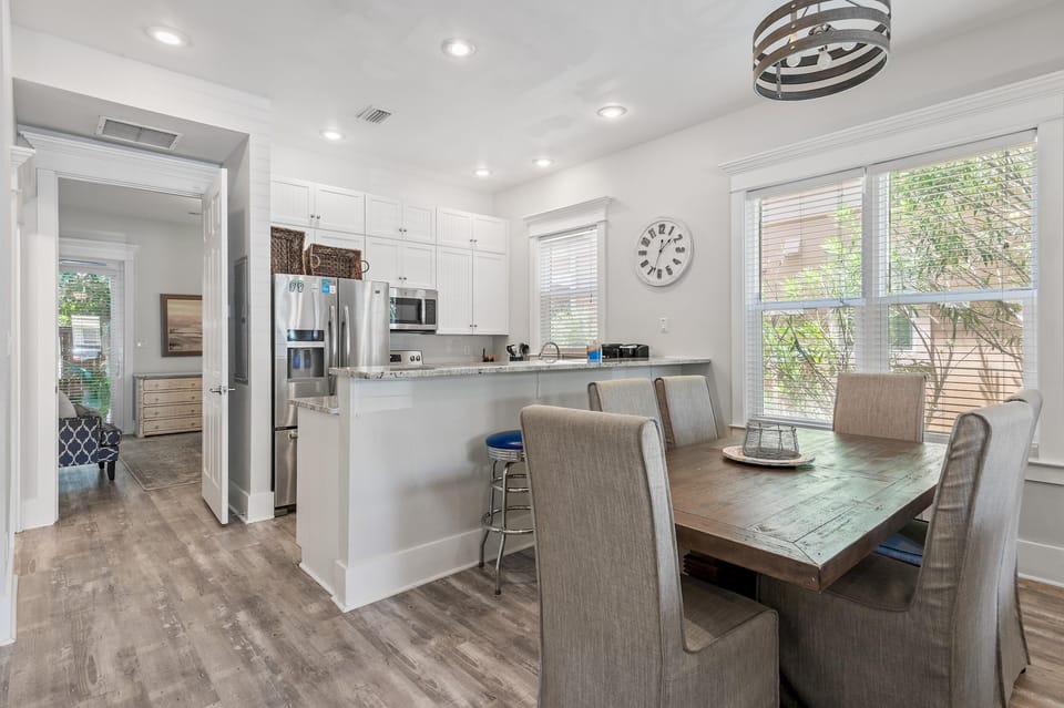 House, Multiple Beds (Miramar Beach Villa 114- Beach Therap) | Private kitchen