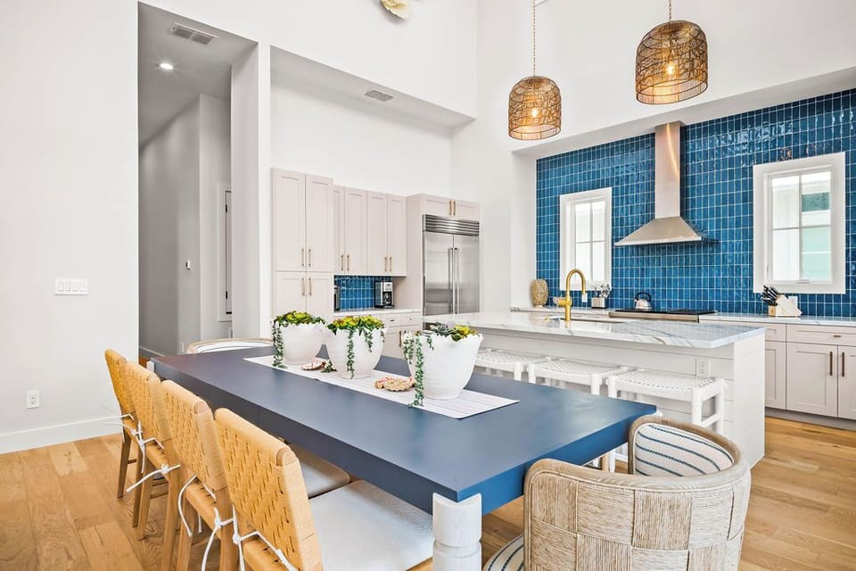 House (5 Bedrooms) | Interior