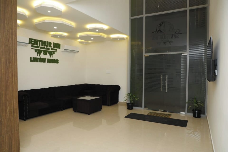 Luxury Double Room | Living area