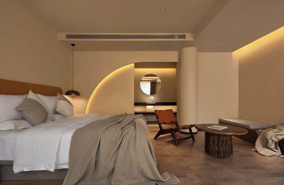 Comfort Double Room, Garden View | Premium bedding, minibar (free items), desk, laptop workspace