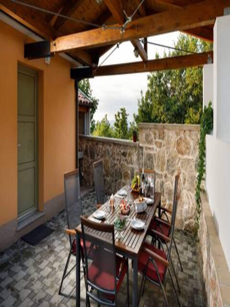 House (Holiday Home Lišnjak) | Exterior