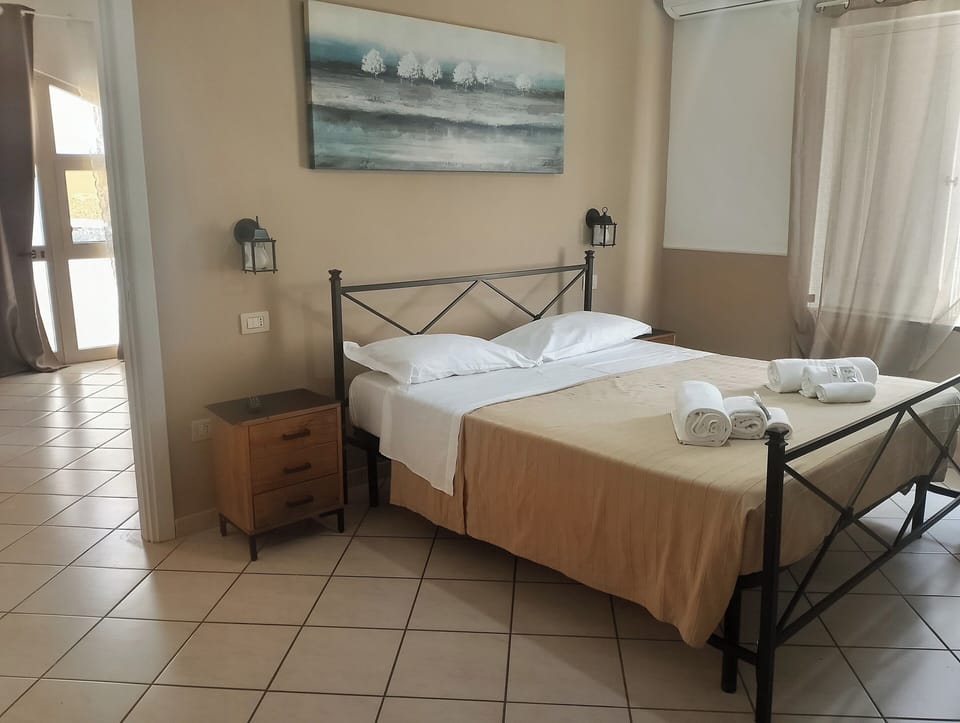 Family Room | Blackout drapes, iron/ironing board, free WiFi
