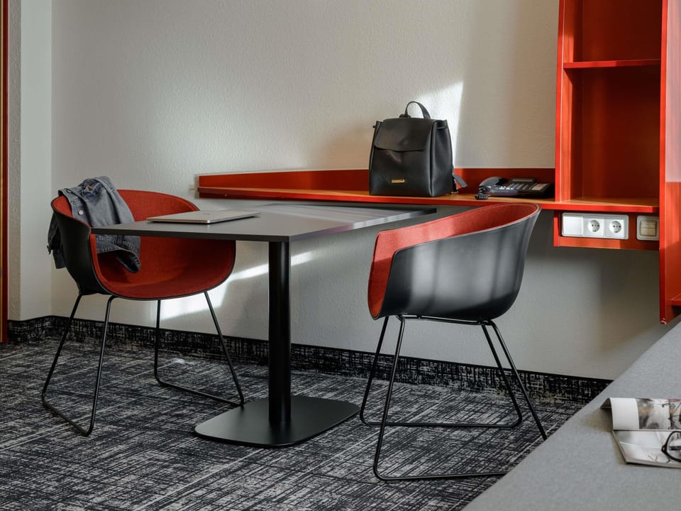 Superior Suite, 1 Double Bed with Sofa bed | Hypo-allergenic bedding available, in-room safe, desk, blackout drapes