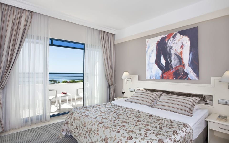 Main Building Sea View Room | Water view