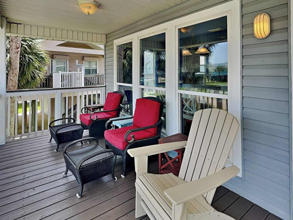 House (3 Bedrooms) | Property amenity