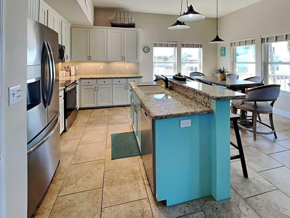 House (3 Bedrooms) | Property amenity