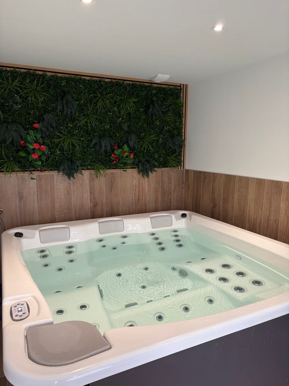 Hot tub