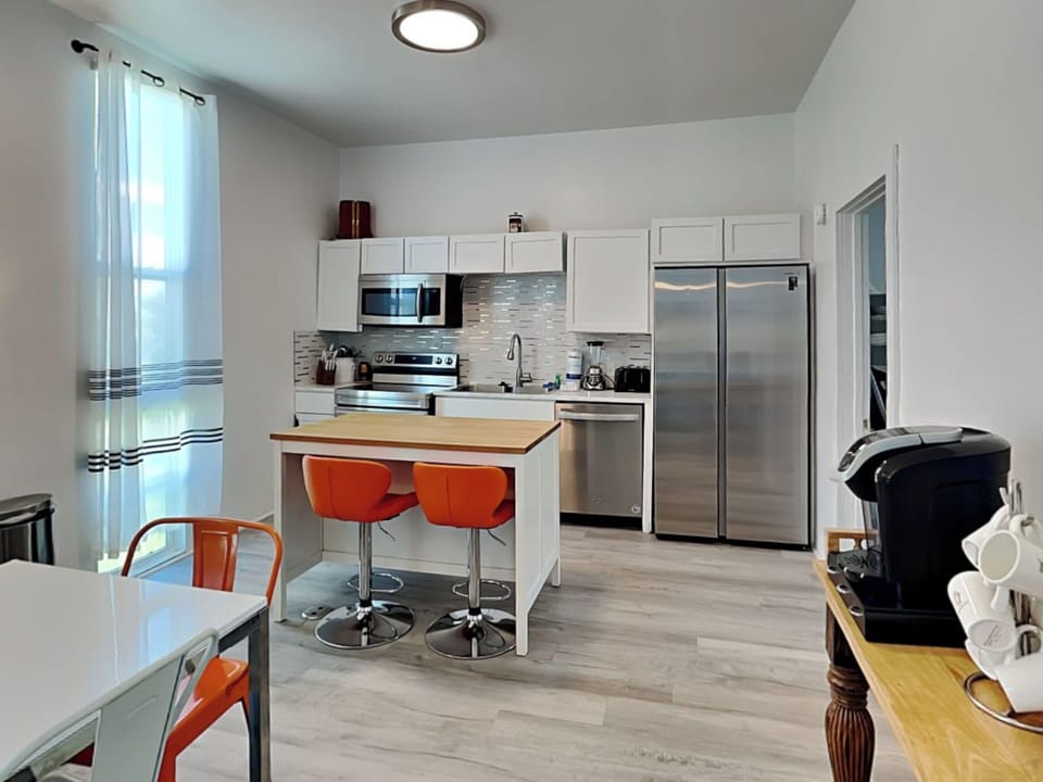 House (3 Bedrooms) | Property amenity