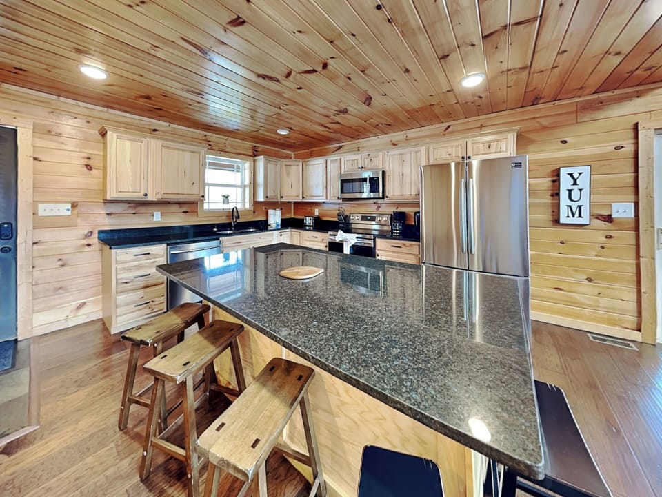 Studio (3 Bedrooms) | Property amenity