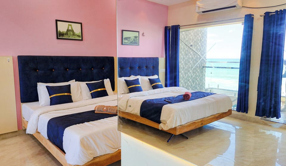 Studio Suite, Sea View | Iron/ironing board, free WiFi