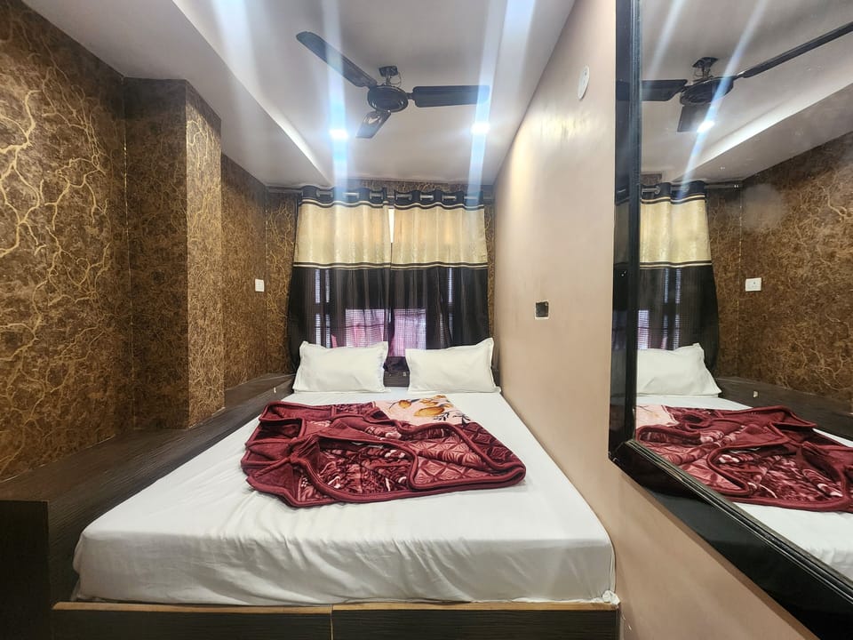 Standard Double Room | Free WiFi