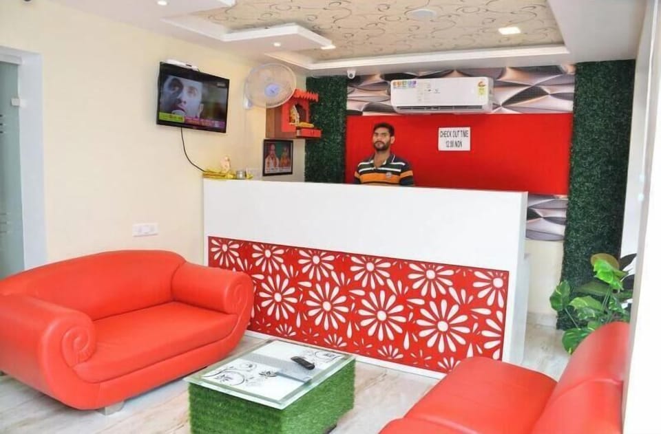 Reception hall