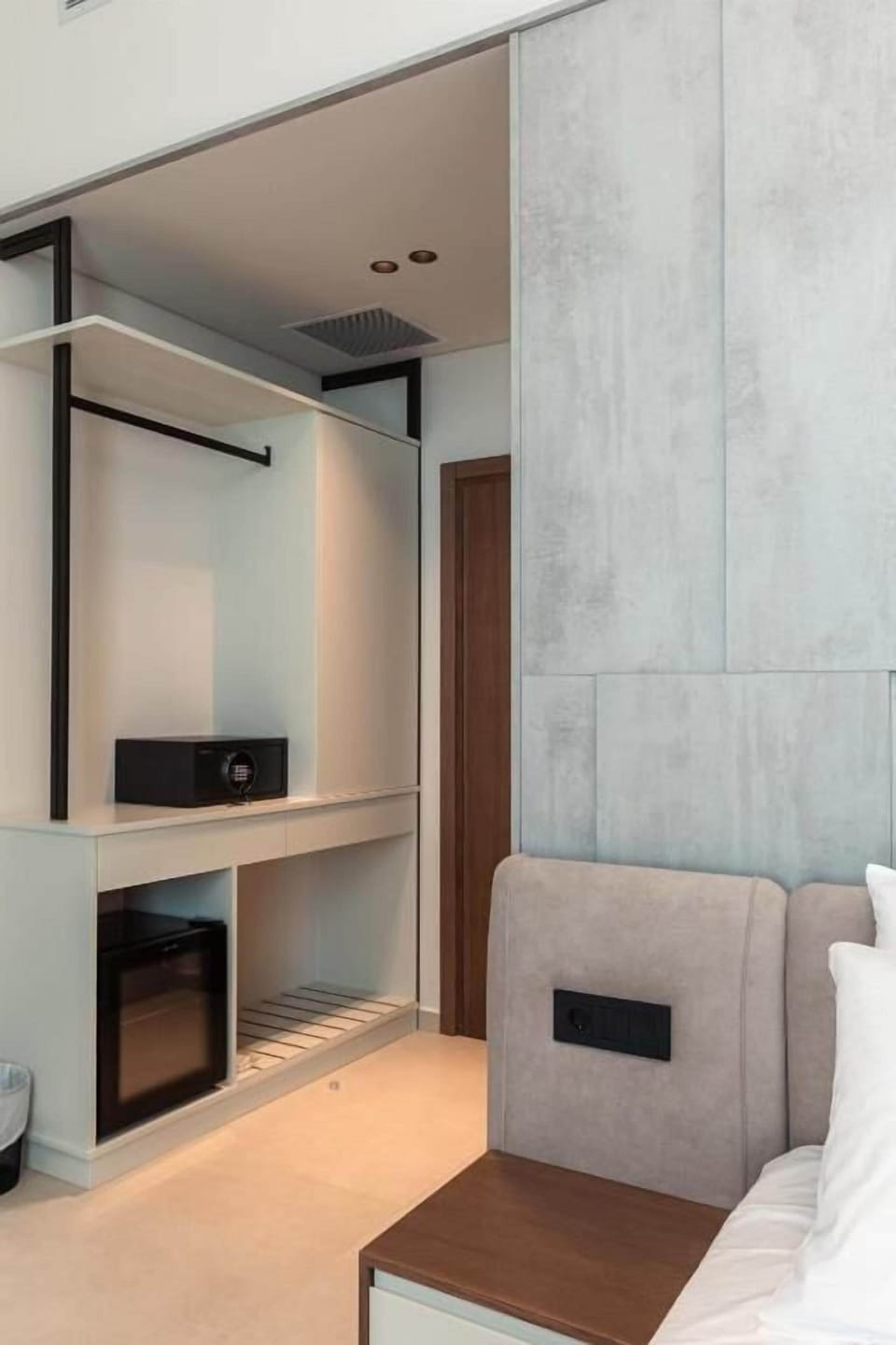 Deluxe Double Room | Free WiFi