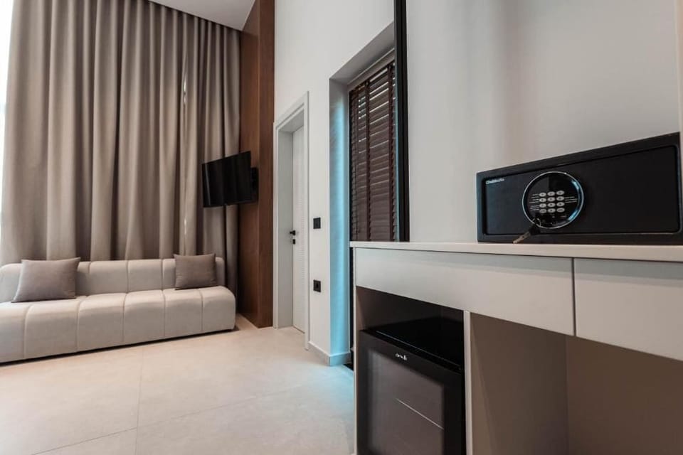 Deluxe Double Room | Free WiFi