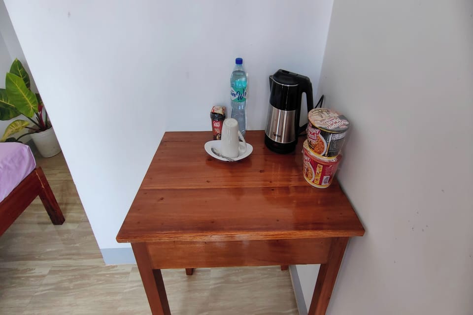 Standard Single Room | Desk, WiFi (free), bed sheets