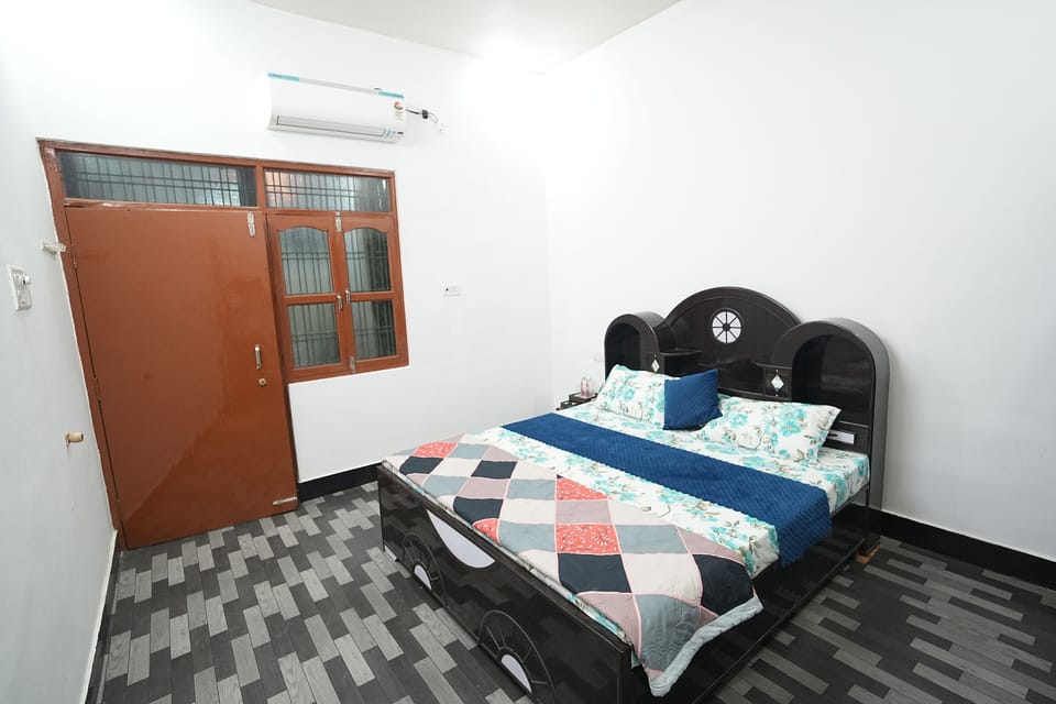 Standard Room | Soundproofing, free WiFi