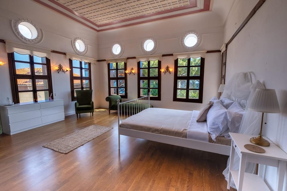 Deluxe Suite, Sea View | WiFi (free)
