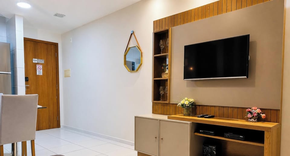 Basic Apartment | Living area