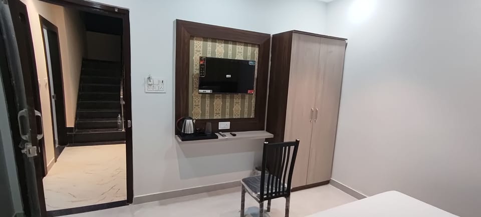 Standard Double Room | Desk, free WiFi