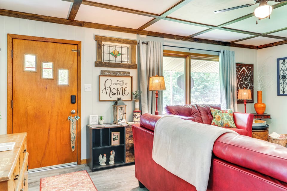 House (2 Bedrooms) | Interior