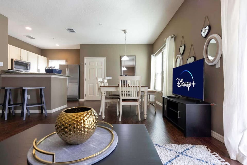 House | 4 bedrooms, Internet