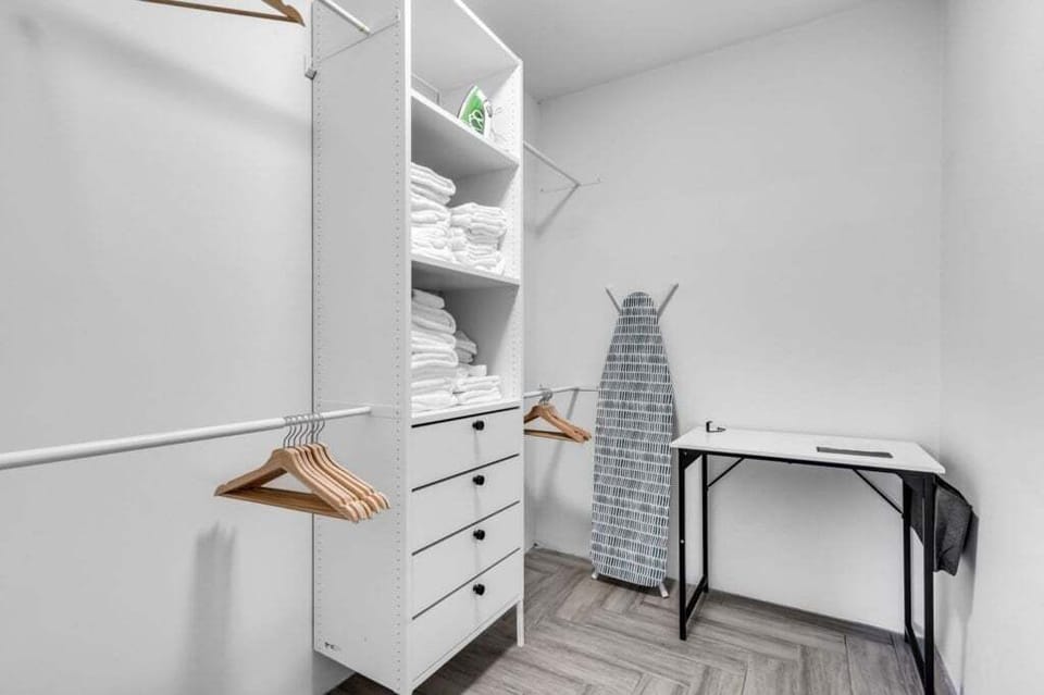 House, 4 Bedrooms | Interior