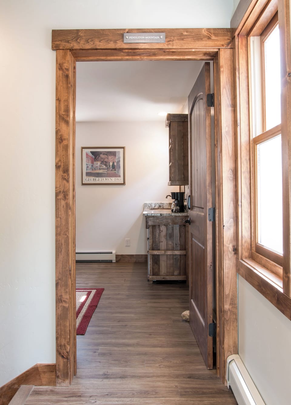 Superior Single Room, Mountain View | Blackout drapes, iron/ironing board, free WiFi