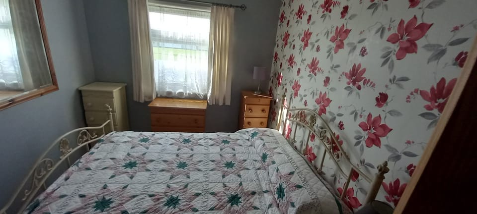 Chalet | 3 bedrooms, iron/ironing board, free WiFi