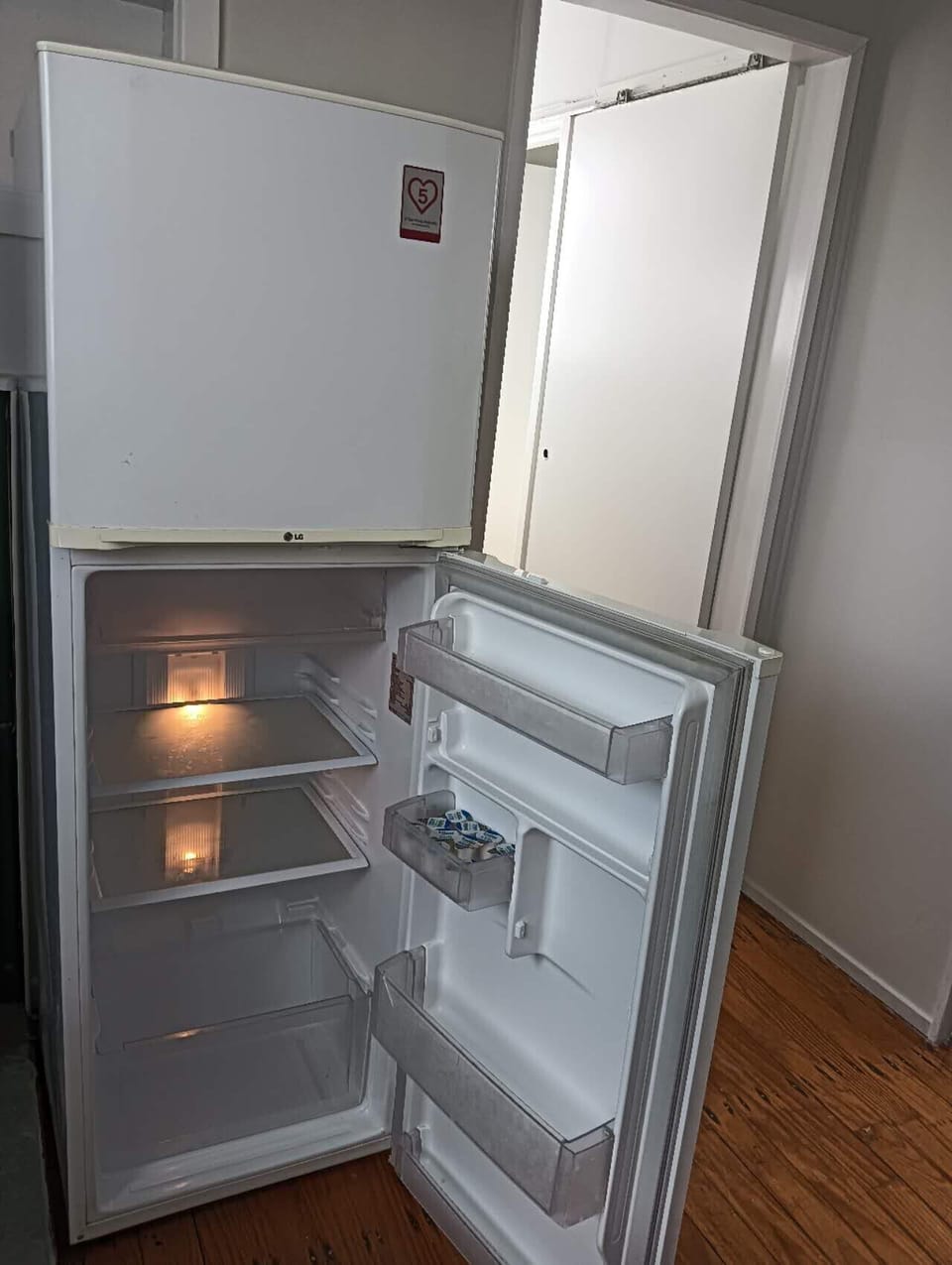 Chalet | Private kitchen | Electric kettle, toaster