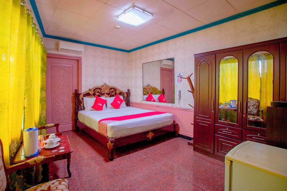 Standard Double Room | Desk, free WiFi, bed sheets