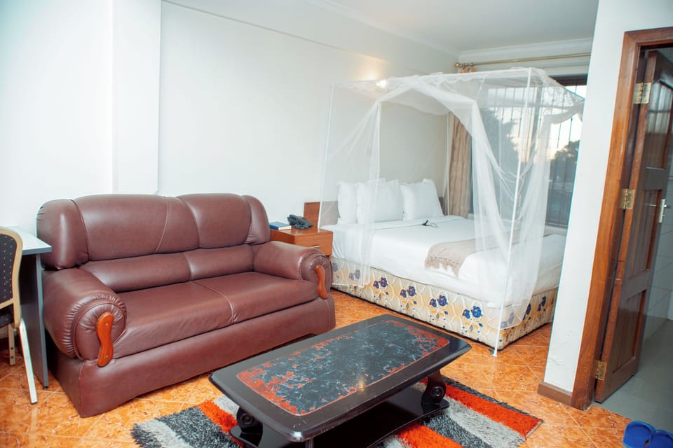 Deluxe Double Room | Desk, laptop workspace, WiFi (free)