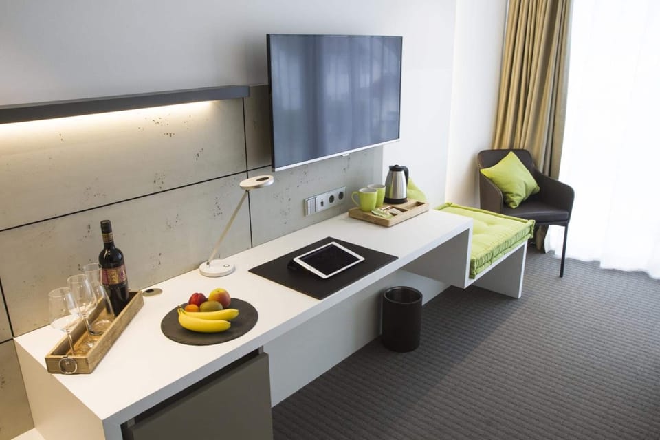 Minibar, in-room safe, desk, soundproofing