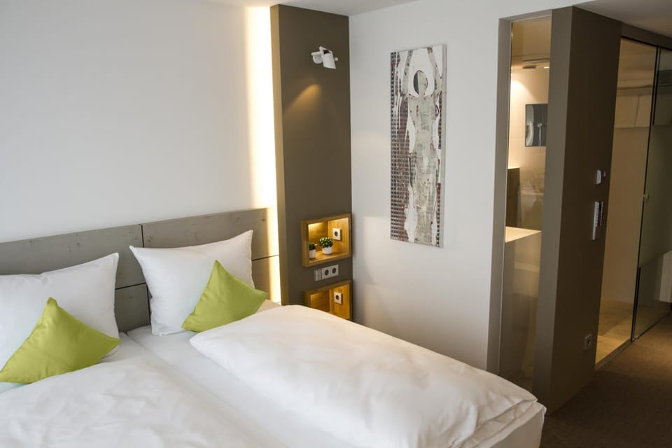 Minibar, in-room safe, desk, soundproofing