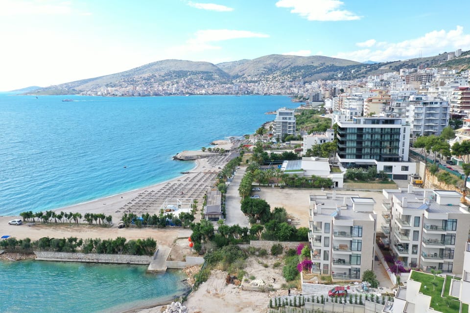 Mirage Bay Deluxe Saranda Hotel in Sarandë