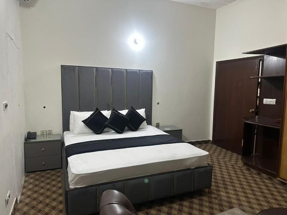 Deluxe Single Room | Desk, free WiFi