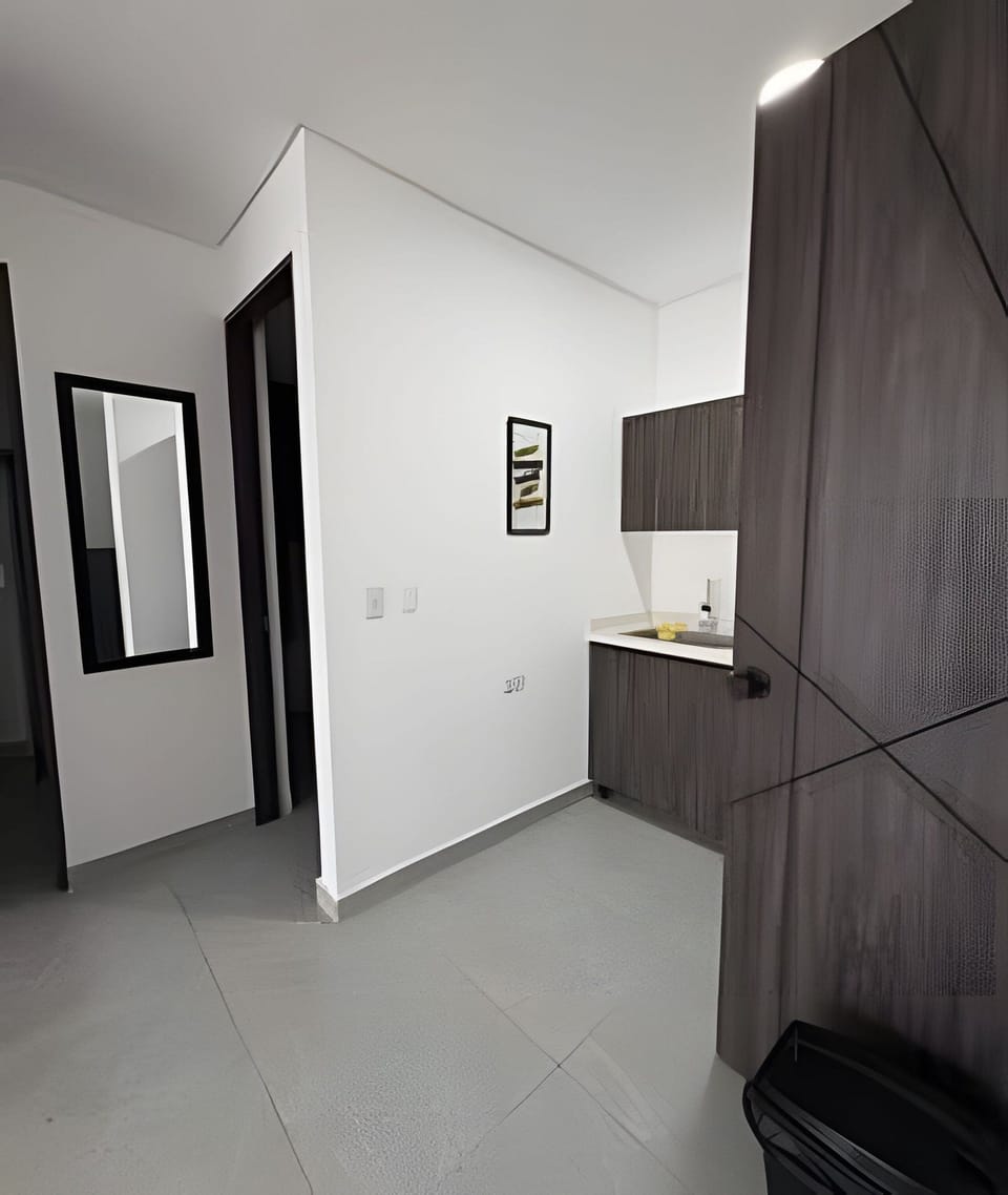 Basic Apartment | Interior