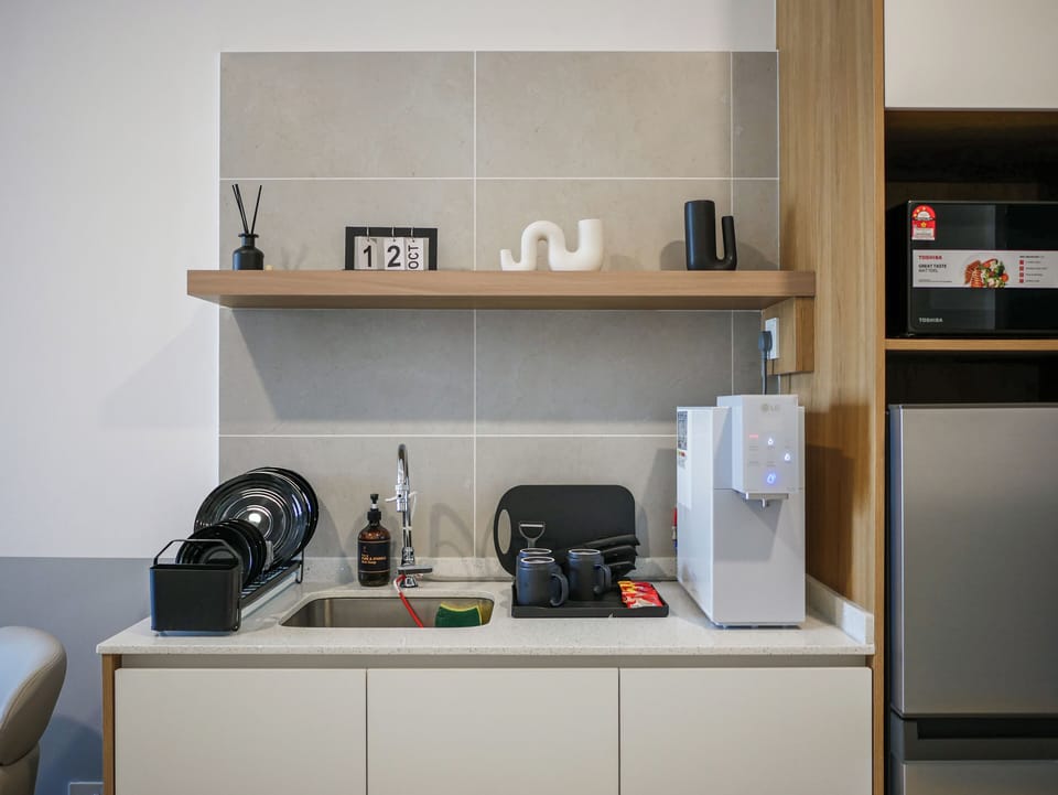 Luxury 2 Bedroom | Private kitchen