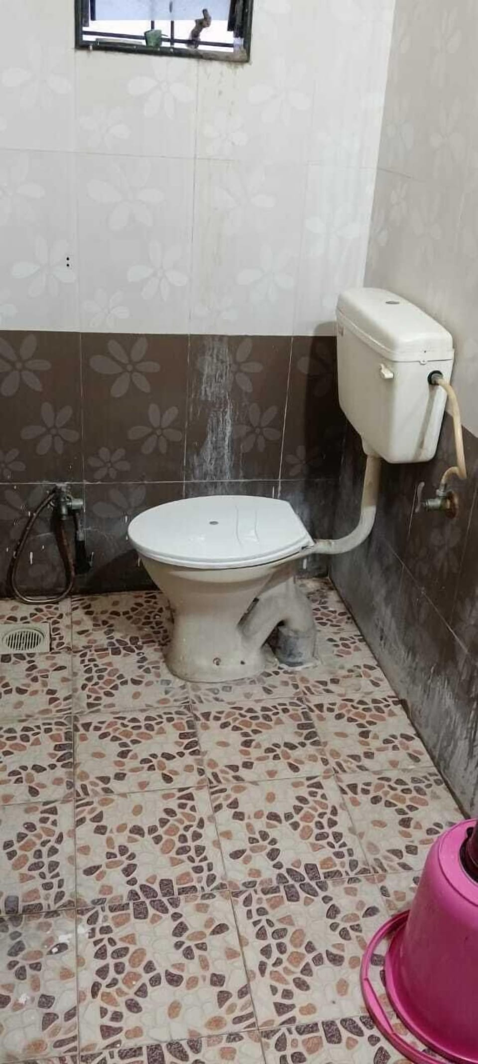 Shower, towels, soap