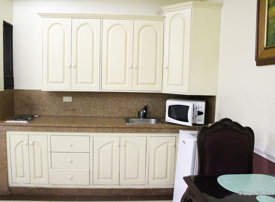 Private kitchenette