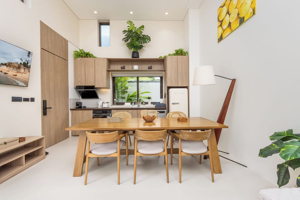 Villa, 2 Bedrooms, Lanai, Pool View | Private kitchen