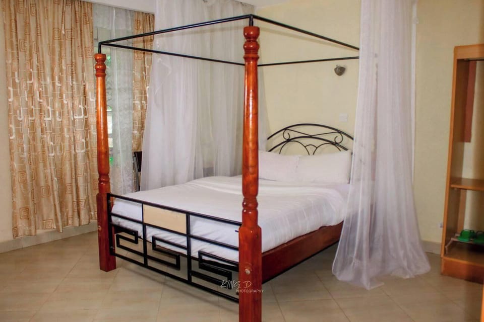 Superior Single Room, Garden View | Free WiFi, bed sheets