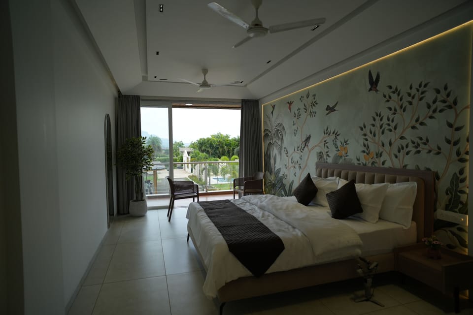Tara Sitara Luxury Villa with Private Pool | Desk, laptop workspace, free WiFi