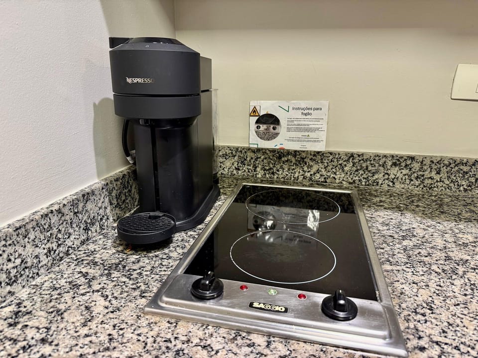 Suite | Coffee and/or coffee maker