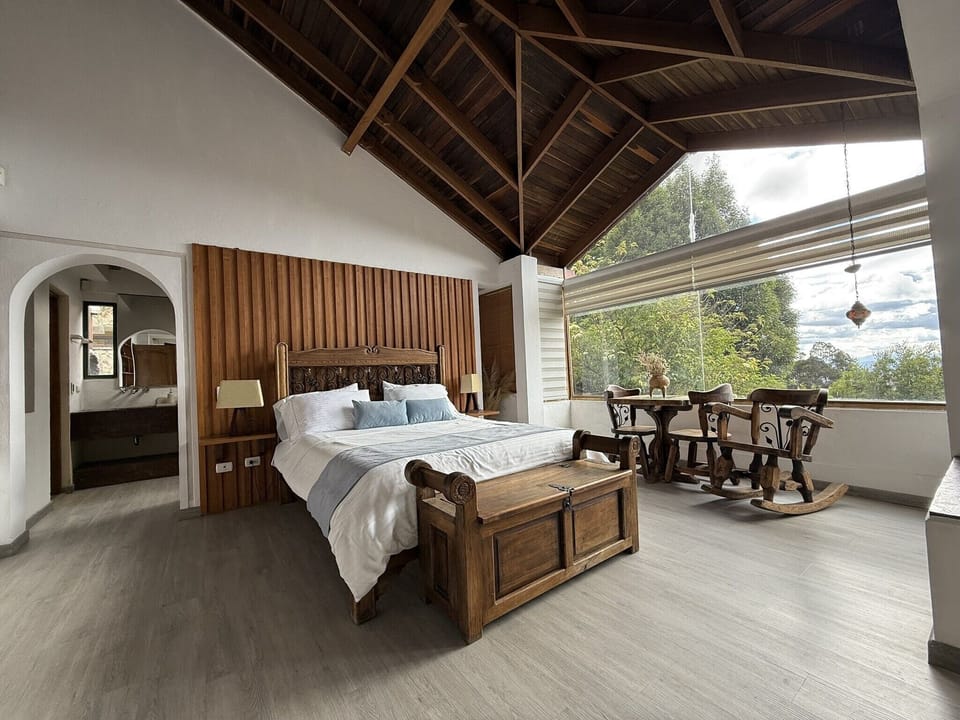 Luxury Suite, City View | Individually decorated, individually furnished, free WiFi, bed sheets