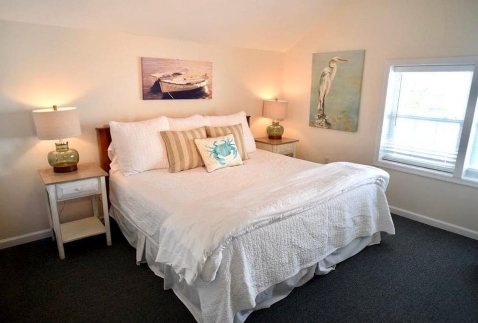 Comfort Suite, 2 Bedrooms, Kitchen | Iron/ironing board, free WiFi
