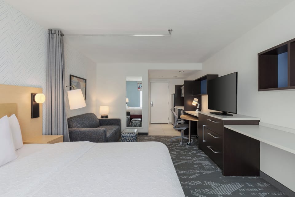 In-room safe, desk, laptop workspace, free cribs/infant beds