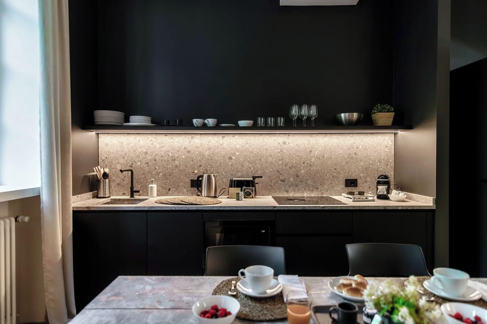 Apartment | Private kitchen | Full-size fridge, oven, stovetop, dishwasher