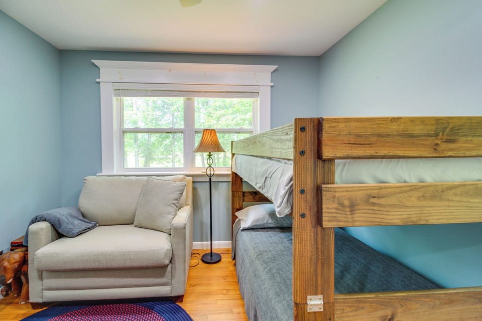 House (3 Bedrooms) | Interior