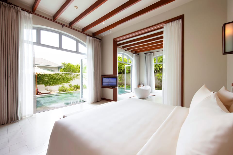 Pool Villa | Premium bedding, minibar, in-room safe, desk